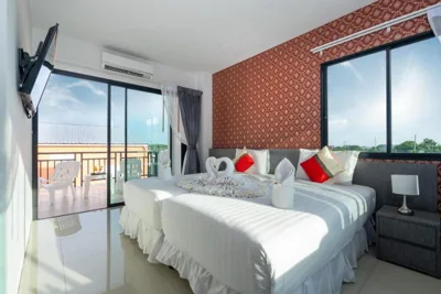 Camera Doppia con Letti Singoli con Terrazza — The Thames Pool Access Resort & Villa